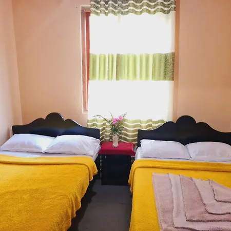 Sasru Holiday Home Nuwara Eliya Exterior photo