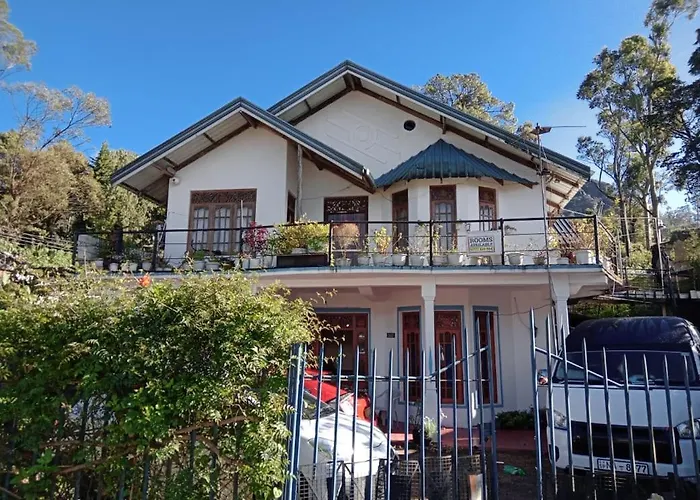 Sasru Holiday Home