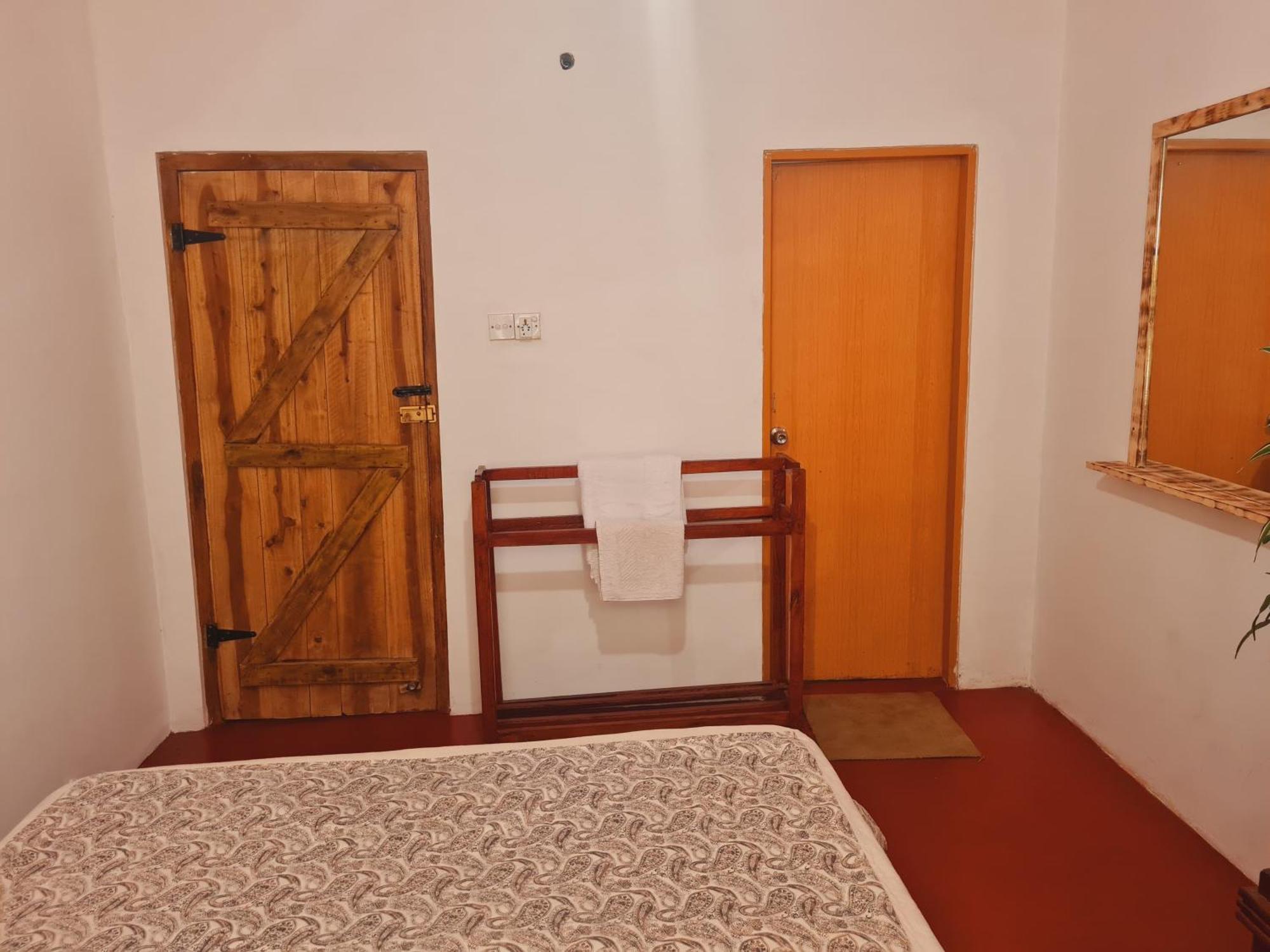 Sasru Homestay *